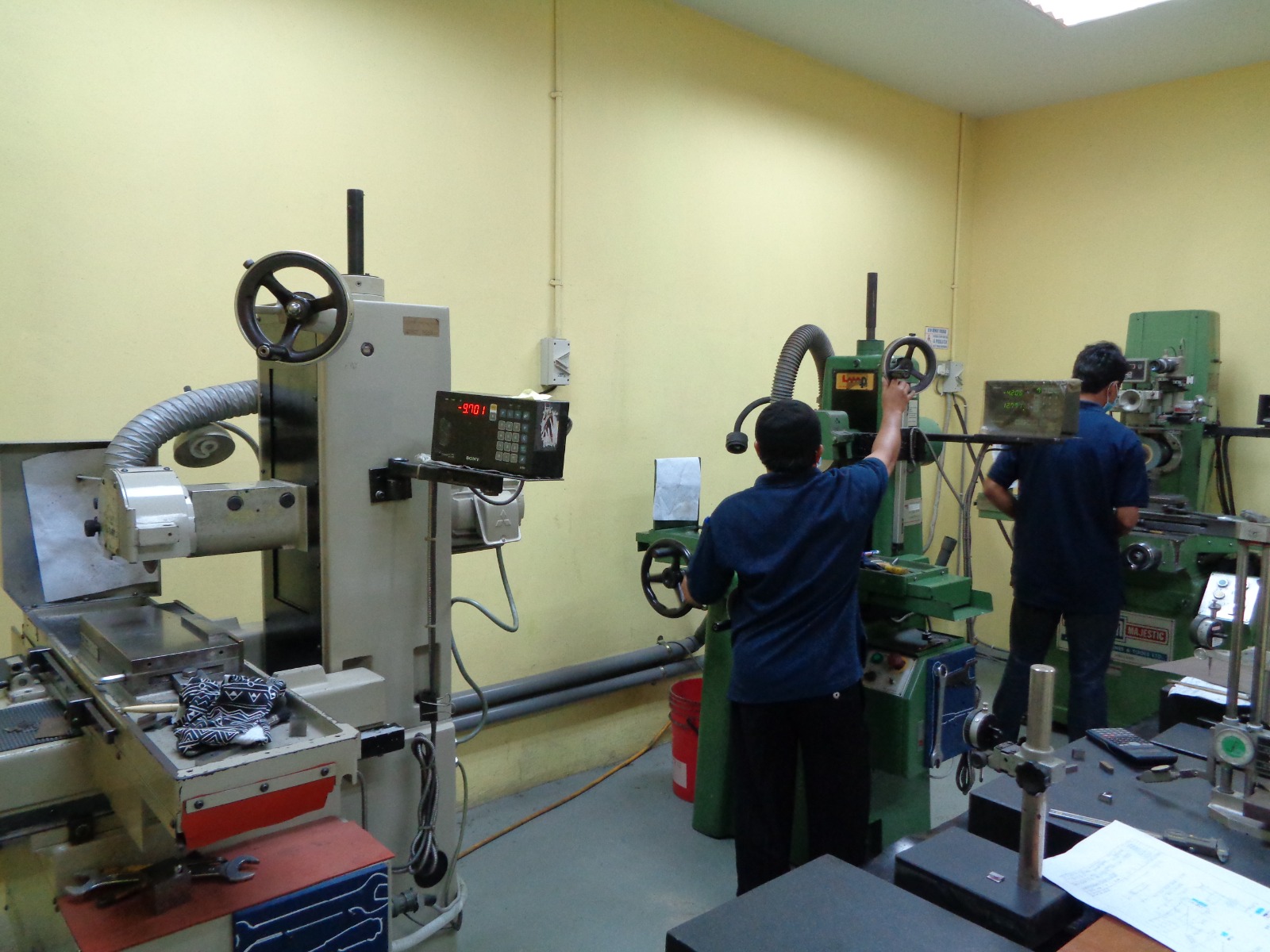 Grinding Machine